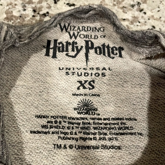 Harry Potter The Deathly Hollows light heathered gray terry-back sweater NWT XS - Picture 5 of 11